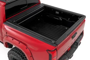 Toyota Tacoma Truck Bed Cover - Powered Retractable - Rough Country - 5' Bed