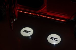 Toyota Tundra Side Steps - LED Running Boards - Rough Country - CrewMax - '22+