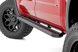 Toyota Tundra Side Steps - LED Running Boards - Rough Country - CrewMax - '22+
