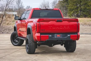 Toyota Tundra Side Steps - LED Running Boards - Rough Country - CrewMax - '22+