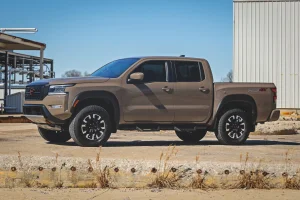 Nissan Frontier Suspension Lift Kit - Rough Country - 1.5 Inch Front Leveling Kit - 2022+