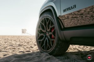 Rivian R1S Custom Wheels - S17-01 by Vossen - Satin Black