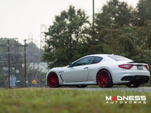 Maserati GranTurismo Custom Wheels - VPS-305T by Vossen - Red Maserati GranTurismo Custom Wheels - VPS-305T by Vossen - Red