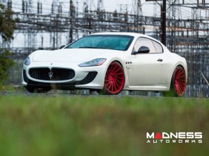 Maserati GranTurismo Custom Wheels - VPS-305T by Vossen - Red Maserati GranTurismo Custom Wheels - VPS-305T by Vossen - Red