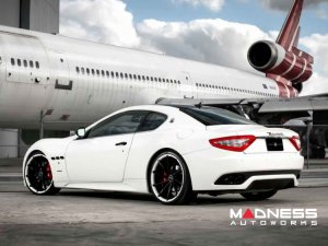 Maserati GranTurismo Custom Wheels - VPS-305T by Vossen - Black / White Maserati GranTurismo Custom Wheels - VPS-305T by Vossen - Black / White