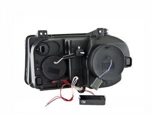 Chrysler 300C Projector Headlights - ANZO - w/ Halo Chrome (CCFL) G2 - Chrome - `05-`10