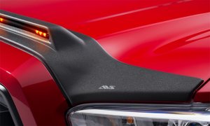 Toyota Tacoma Hood Deflector - AVS - Aeroskin LightShield - Black - `16-`19