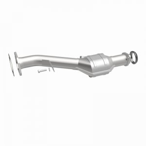 Subaru Impreza Catalytic Converter - Magnaflow - Direct-Fit California Grade CARB Compliant - `02-`06