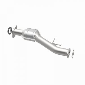 Subaru Impreza Catalytic Converter - Magnaflow - Direct-Fit California Grade CARB Compliant - `02-`06