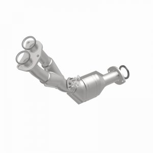 Toyota Tacoma Catalytic Converter - Front - Magnaflow - HM Grade Federal/EPA Compliant Direct-Fit - `00-`04