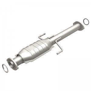 Toyota Tacoma Catalytic Converter - Magnaflow - HM Grade Direct-Fit - `00-`04