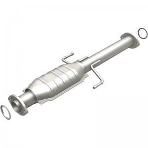 Toyota Tacoma Catalytic Converter - Magnaflow - HM Grade Direct-Fit - `00-`04