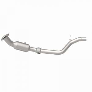 Chrysler 300 Catalytic Converter - Magnaflow - Direct-Fit, HM Grade - `05-`10
