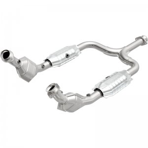 Ford Mustang Catalytic Converter - Magnaflow - California Grade CARB Compliant Direct-Fit - 2003