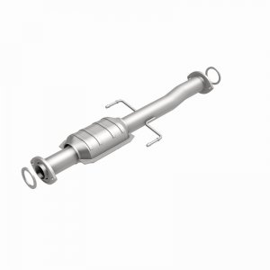 Toyota Tacoma Catalytic Converter - Rear - Magnaflow - California Grade CARB Compliant Direct-Fit - `02-`04