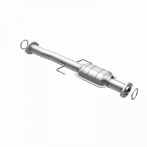 Toyota Tacoma Catalytic Converter - Rear - Magnaflow - California Grade CARB Compliant Direct-Fit - `02-`04