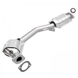 Subaru Forester Catalytic Converter - Magnaflow - Direct-Fit, California Grade CARB Compliant - `00-`05