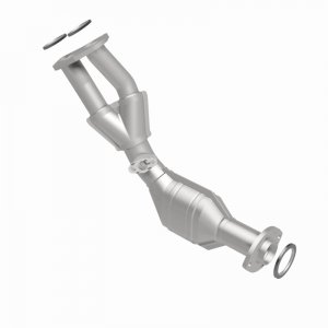 Toyota Tacoma Catalytic Converter - Front - Magnaflow - California Grade CARB Compliant Direct-Fit - `01-`04