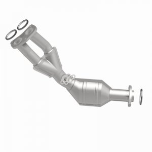 Toyota Tacoma Catalytic Converter - Front - Magnaflow - California Grade CARB Compliant Direct-Fit - `01-`04