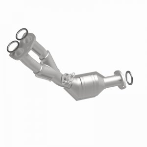Toyota Tacoma Catalytic Converter - Front - Magnaflow - California Grade CARB Compliant Direct-Fit - `01-`04