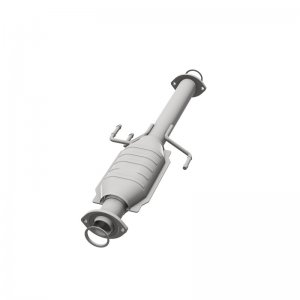 Toyota Tacoma Catalytic Converter - Rear - Magnaflow - California Grade CARB Compliant Direct-Fit - `01-`04