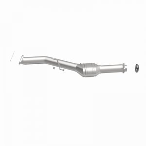 Subaru Forester Catalytic Converter - Rear - Magnaflow - OEM Grade Direct-Fit - `09-`13