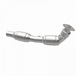 Chevrolet Camaro Catalytic Converter - Passenger Side - Magnaflow - OEM Grade Direct-Fit - `10-`15