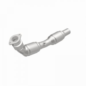 Chevrolet Camaro Catalytic Converter - Passenger Side - Magnaflow - OEM Grade Direct-Fit - `10-`15