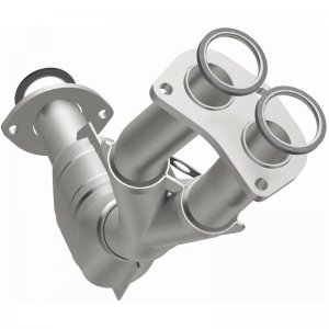 Toyota Tacoma Catalytic Converter - Magnaflow - OEM Grade Direct-Fit - `00-`04