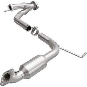 Toyota Tacoma Catalytic Converter - Rear - Magnaflow - Direct-Fit, HM Grade - `05-`15