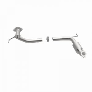 Toyota Tacoma Catalytic Converter - Rear - Magnaflow - Direct-Fit, HM Grade - `05-`15