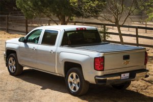 Toyota Tacoma Tonneau Cover - Pace Edwards - Switchblade Metal - Black - `16-`17