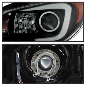 Subaru WRX Headlights - SPYDER - HID Model Only, Projector, Light Bar DRL - Black - `06-`07