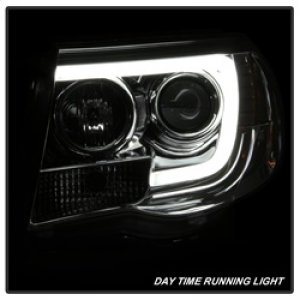 Toyota Tacoma Headlights - SPYDER - Projector Headlights, Version 2, Light Bar DRL - Chrome - `05-`11