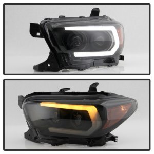Toyota Tacoma Headlights - SPYDER - Projector, Sequential Turn Signal - Black Smoke - `16-`18