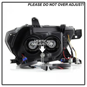 Toyota Tacoma Headlights - SPYDER - Projector with Sequential LED Turn Signal - Black Smoke - `16-`18