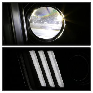 Ford Mustang Headlights - SPYDER - APEX Series Version 2 High-Power LED - Black - `05-`08