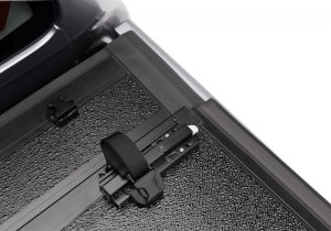 Toyota Tacoma Tonneau Cover - Undercover - Flex - Black Textured - `16-`23