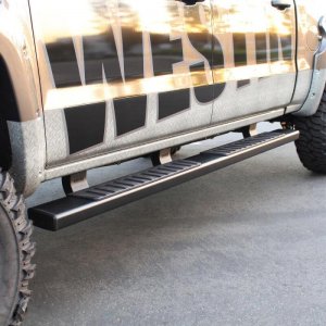 Toyota Tacoma Nerf Bars - Westin - R7 - Black - `05-`18