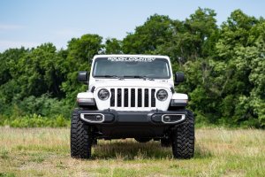 Jeep Gladiator JT Lift Kit - 2.5 Inch Leveling Kit - Spacers - M1 Monotube Shocks Jeep Gladiator JT Lift Kit - 2.5 Inch Leveling Kit - Spacers - M1 Monotube Shocks