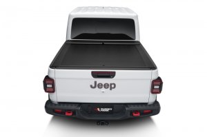 Jeep Gladiator Tonneau Cover - Rugged Ridge - Armis Retractable Locking Bed Cover 