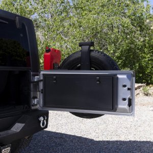 Jeep Wrangler JK - TFY Tailgate Lockbox