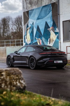 Porsche 992 KW V4 Coilover Kit