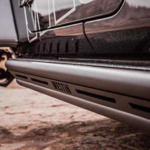 Jeep Wrangler JL Rock Rail Steps - Westin - Triple Tube - Textured Black - 2018