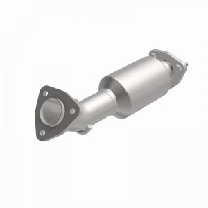 Honda Civic Catalytic Converter - Underbody - Magnaflow - OEM Grade Direct-Fit - 1.8L - `14-`15