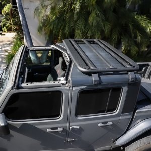 Jeep Gladiator - GOR Rack Accessories