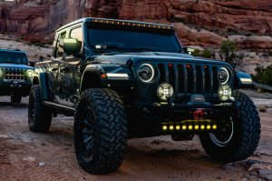 Jeep Gladiator Light Bar Mount Kits - Integrated Windshield - ORACLE Lighting - Matte Black