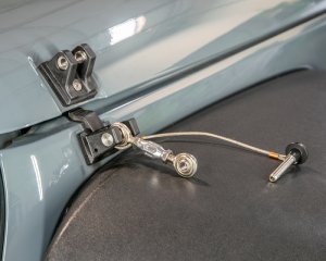 Jeep Wrangler JK - DVE Hood Hold Downs