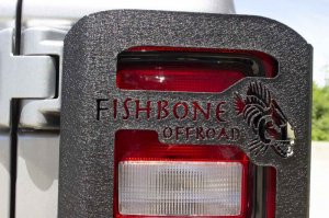 Jeep Wrangler JL Tail Light Cover - Fishbone Offroad - Black textured - 2018