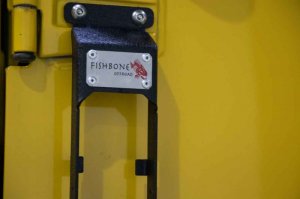 Jeep Gladiator Truck Cab Side Step - Fishbone Offroad - Door Mounted - Black - 2020+